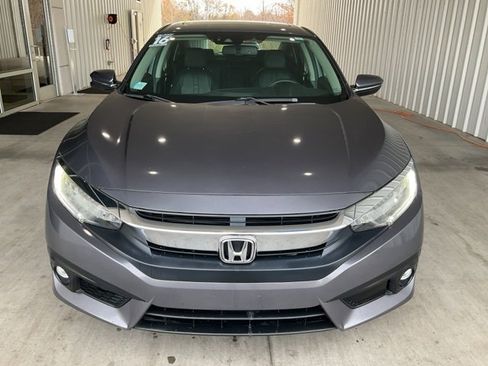 Used 2016 Honda Civic Touring image 27