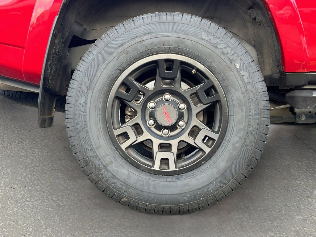 Used 2023 Toyota 4Runner TRD Off-Road Premium w/ Moonroof Package AWD/4WD image 29