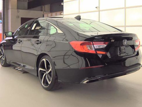 Used 2022 Honda Accord Sport image 4