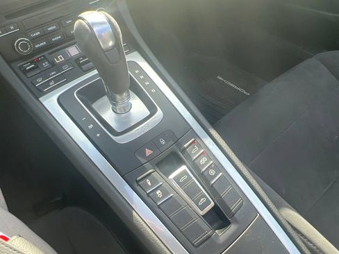 Used 2019 Porsche 718 Boxster GTS RWD image 28