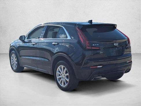 Used 2023 Cadillac XT4 Luxury w/ Cold Weather Package image 14