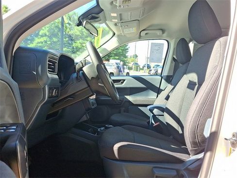 New 2025 Ford Maverick XL image 8