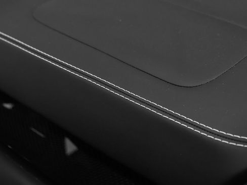 Used 2022 Lamborghini Urus image 26