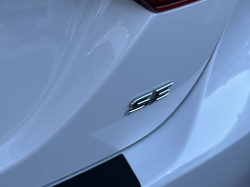 Used 2024 Toyota Camry SE image 26