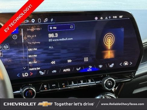Used 2024 Chevrolet Blazer EV LT AWD/4WD image 21