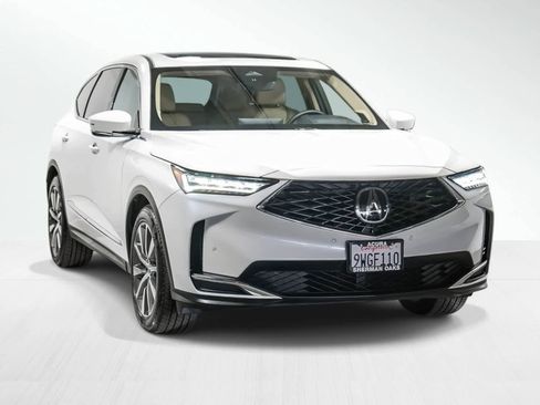 Used 2025 Acura MDX FWD w/ Technology Package image 2