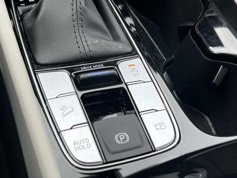 Certified 2025 Hyundai Tucson SEL image 33