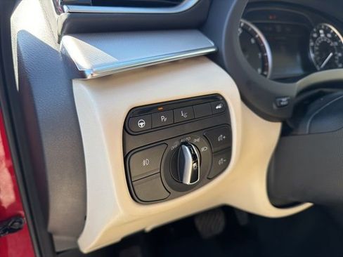 Used 2021 INFINITI QX50 Sensory w/ Cargo Package image 18