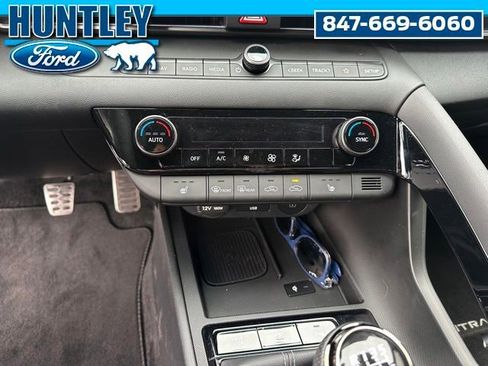 Used 2025 Hyundai Elantra N FWD image 22