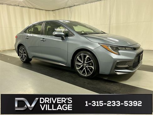 Used 2020 Toyota Corolla SE image 1