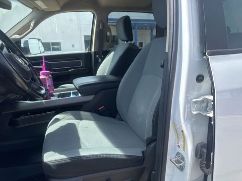 Used 2020 RAM 2500 Lone Star w/ Level 1 Equipment Group AWD/4WD image 13