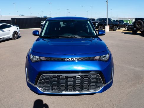 Used 2023 Kia Soul GT-Line image 2