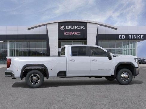 New 2026 GMC Sierra 3500 SLE image 5