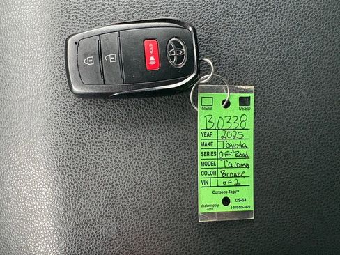 Certified 2025 Toyota Tacoma TRD Off-Road w/ TRD Off Road Upgrade Package image 27