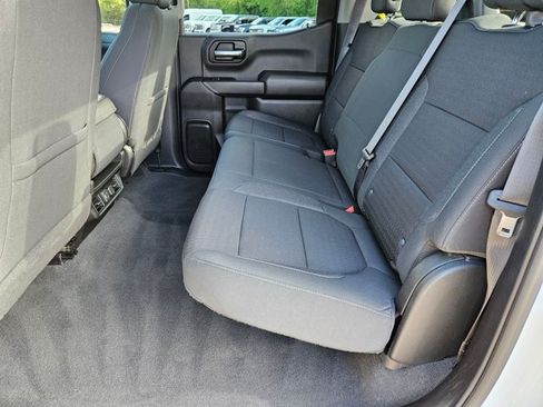 Used 2021 Chevrolet Silverado 1500 LT RWD image 16