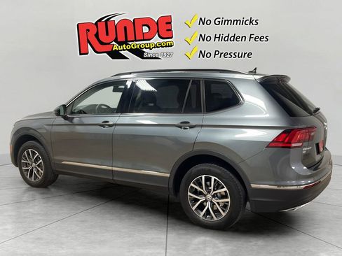 Used 2020 Volkswagen Tiguan S image 3