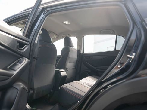 Used 2018 Subaru Crosstrek 2.0i Premium w/ Eyesight System image 23