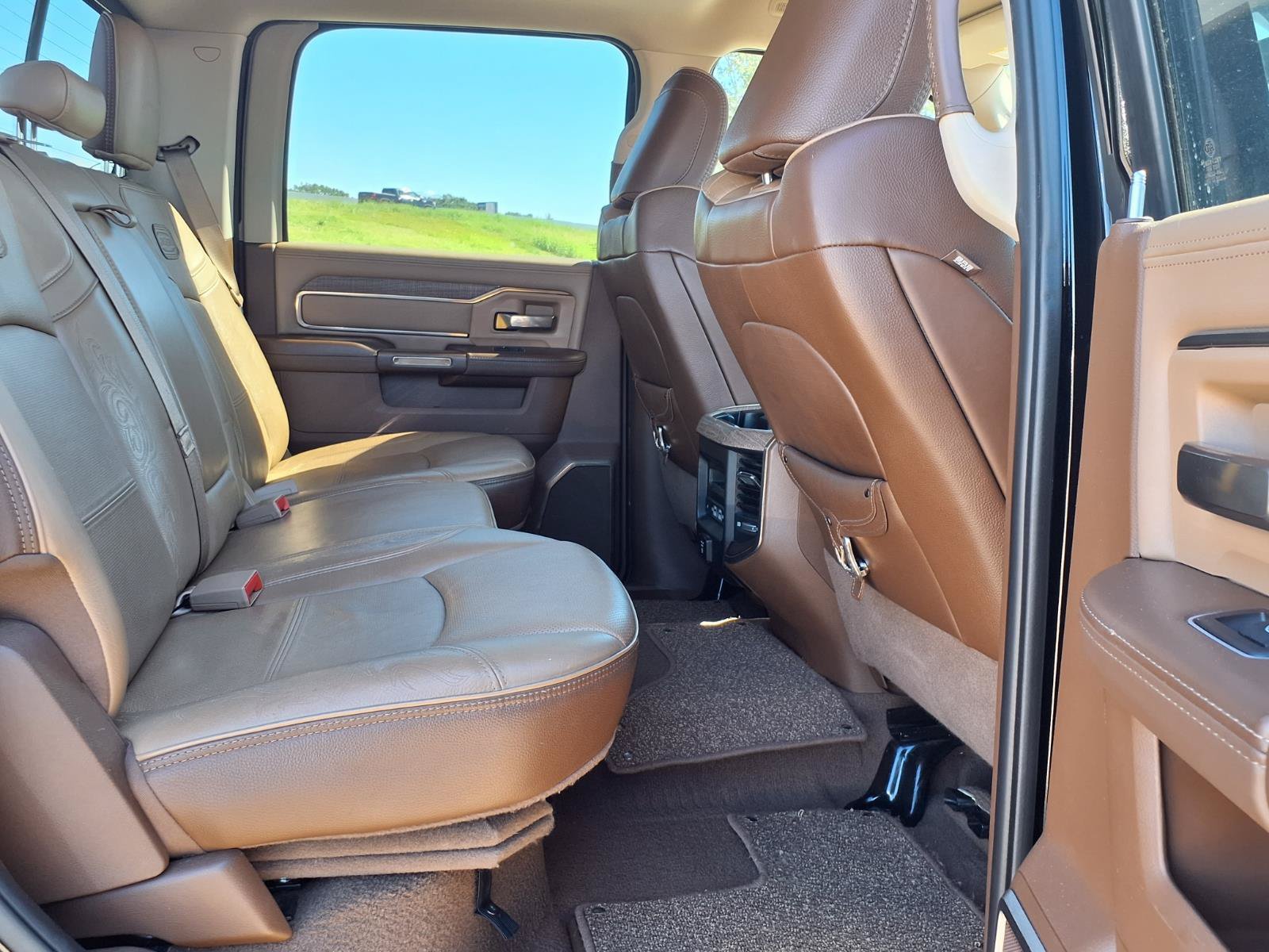 Used 2022 RAM 2500 Limited AWD/4WD image 13