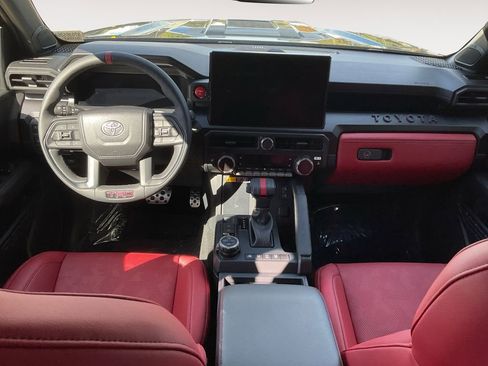 Used 2025 Toyota Tacoma TRD Pro image 30