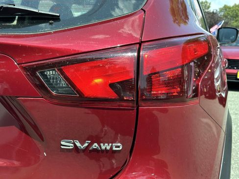 Certified 2019 Nissan Rogue Sport SV AWD/4WD image 11