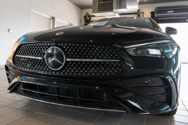 New 2026 Mercedes-Benz CLE 450 4MATIC Coupe image 11