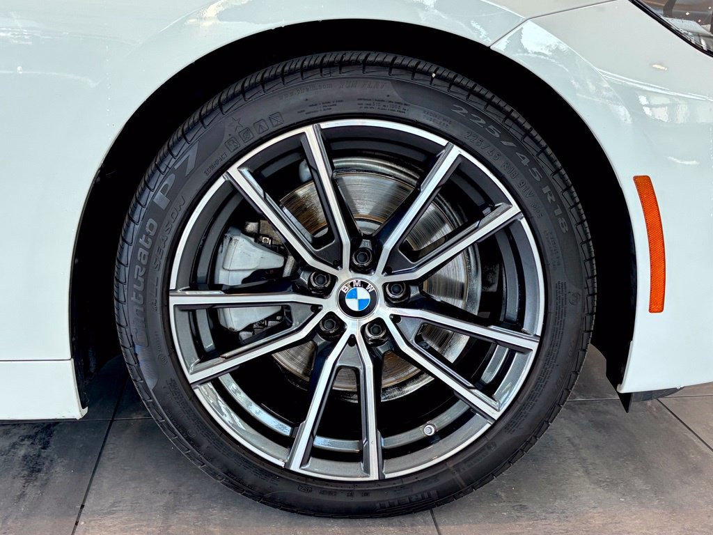 Used 2023 BMW 230i Coupe w/ Convenience Package RWD image 41