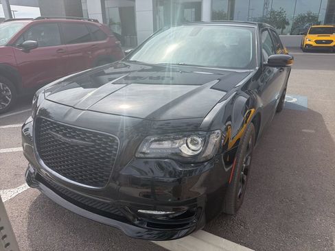 Used 2023 Chrysler 300 Touring L w/ Popular Equipment Group AWD/4WD image 31