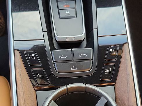 Certified 2023 Porsche 911 Turbo S AWD/4WD image 36