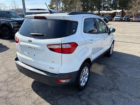 Used 2018 Ford EcoSport SE image 5