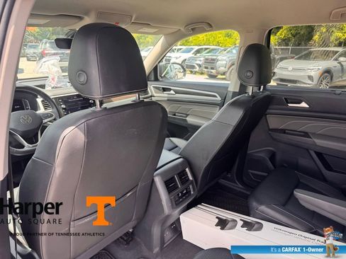 Used 2023 Volkswagen Atlas SE AWD/4WD image 11