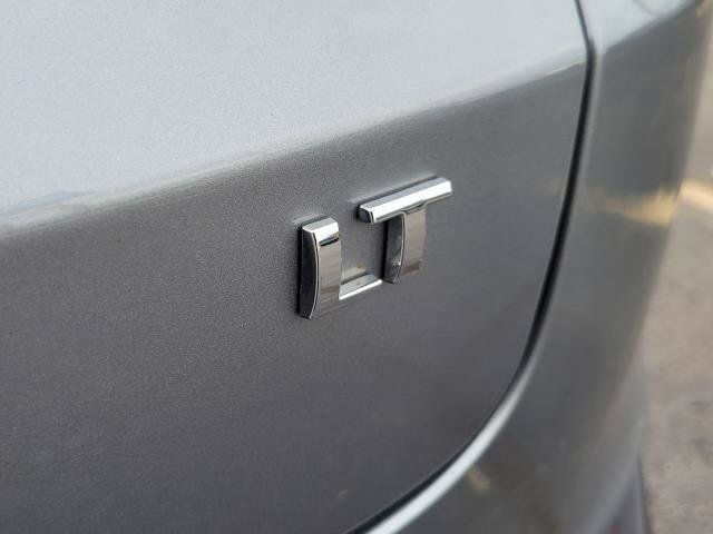Used 2023 Chevrolet TrailBlazer LT FWD image 32