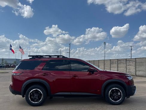 Certified 2023 Nissan Pathfinder Rock Creek AWD/4WD image 25