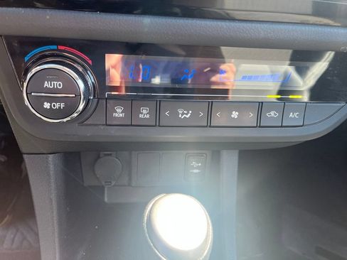 Used 2014 Toyota Corolla S FWD image 16