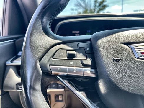 Used 2021 Cadillac Escalade ESV Sport w/ Driver Assist Tech Package AWD/4WD image 31
