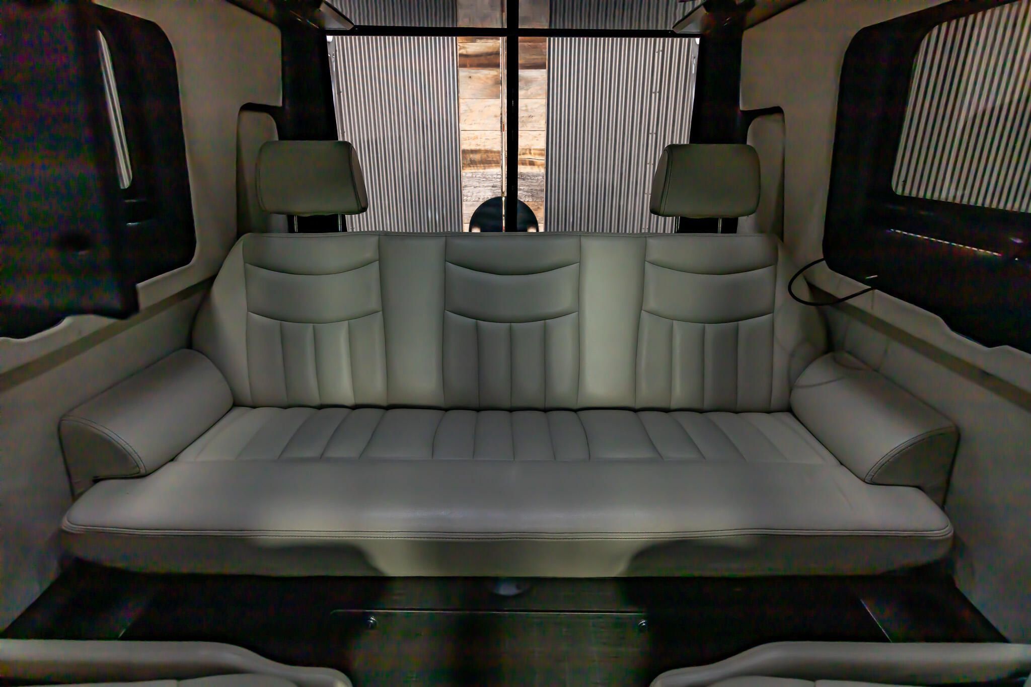 Used 2015 Mercedes-Benz Sprinter 3500 image 33