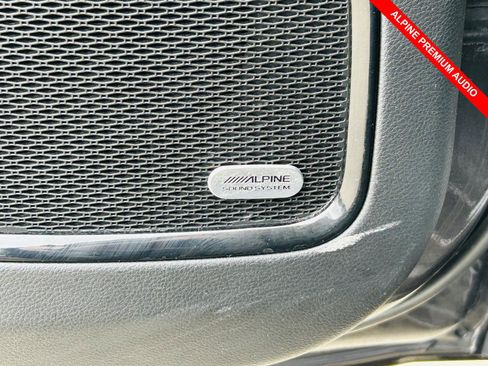 Used 2023 Jeep Compass Limited w/ Elite Group image 5