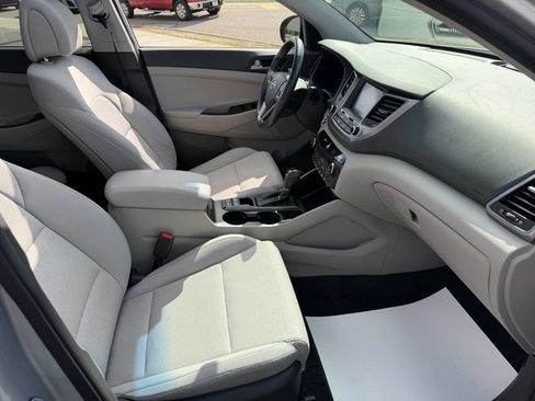 Used 2018 Hyundai Tucson Value AWD/4WD image 20