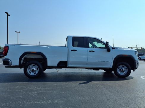 Used 2025 GMC Sierra 2500 Pro w/ 1SA Pro Safety Plus Package AWD/4WD image 31