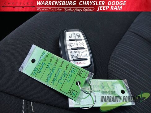 Used 2023 Chrysler Voyager LX FWD image 30