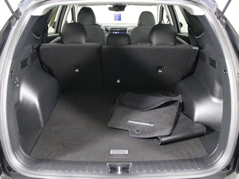 Certified 2022 Hyundai Tucson SEL FWD image 17