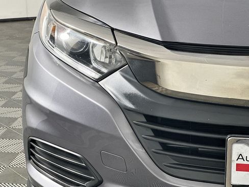 Used 2019 Honda HR-V LX image 16
