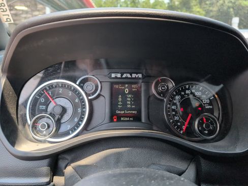 Used 2021 RAM 1500 Big Horn RWD image 13