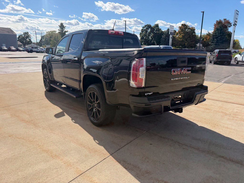 Used 2022 GMC Canyon Denali w/ Denali Black Edition Package AWD/4WD image 5