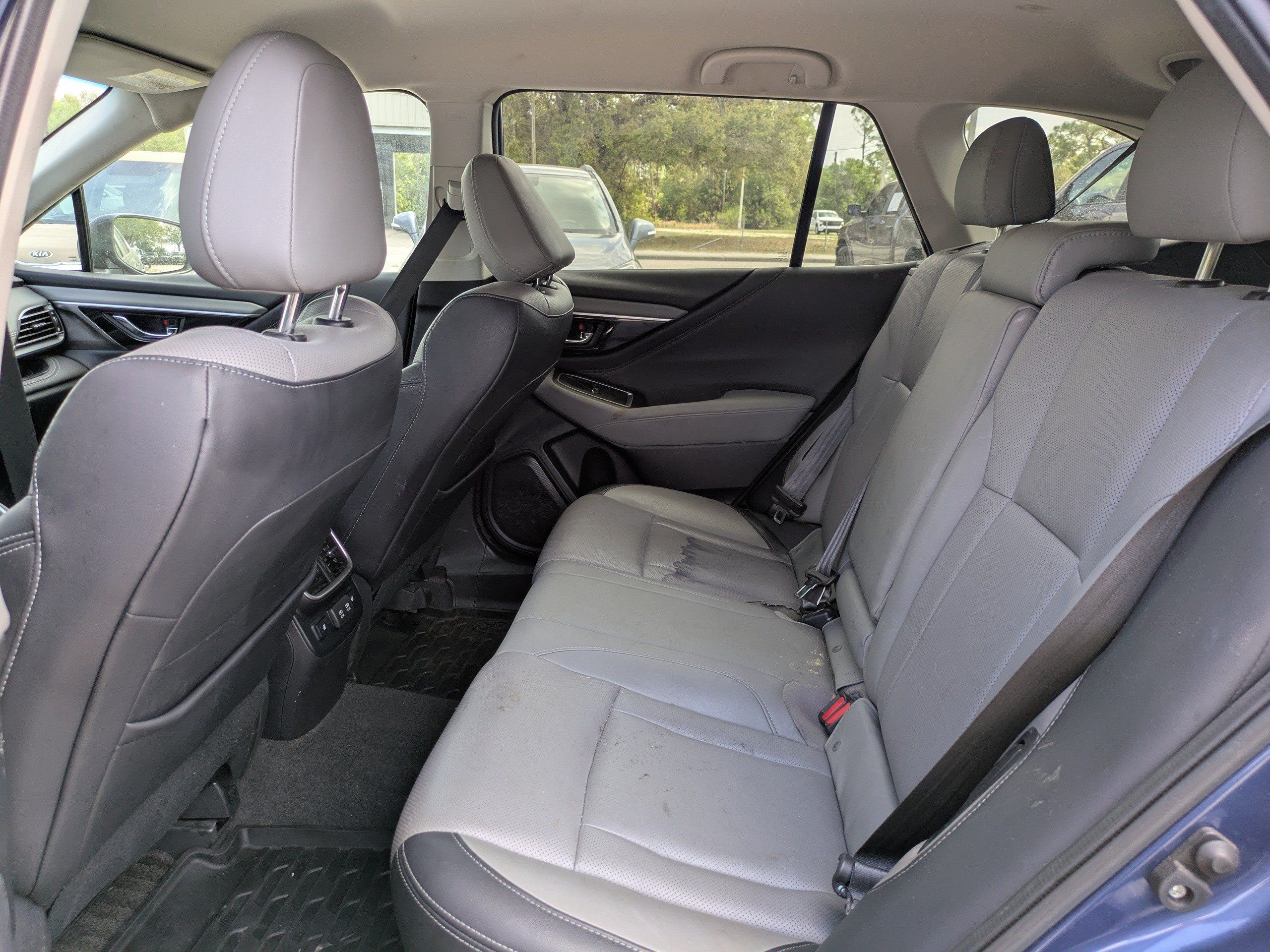 Used 2021 Subaru Outback Limited AWD/4WD image 13