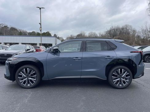 New 2026 Subaru Solterra image 2