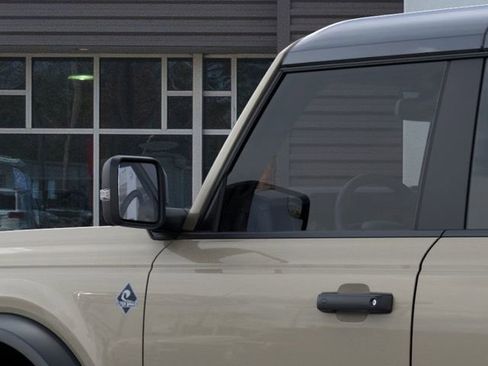 New 2025 Ford Bronco Outer Banks image 22