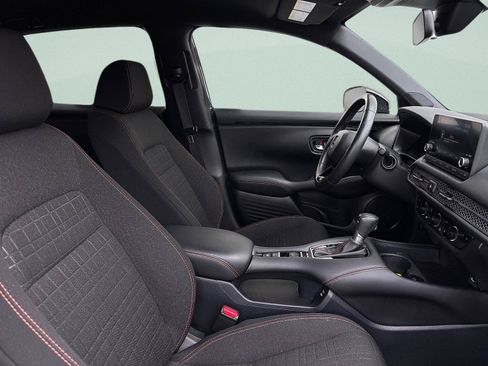 Certified 2024 Honda HR-V Sport image 32
