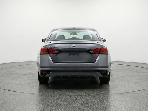 Used 2025 Nissan Altima 2.5 SV FWD image 7