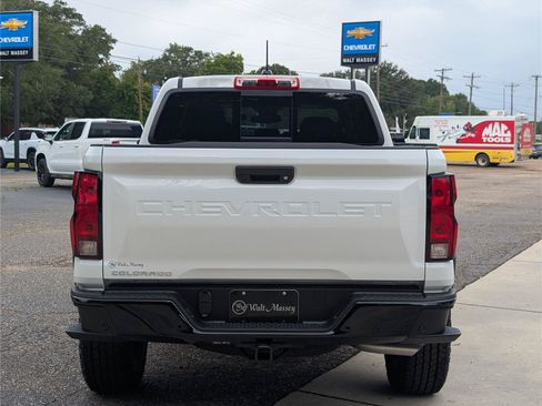 New 2026 Chevrolet Colorado Trail Boss AWD/4WD image 4