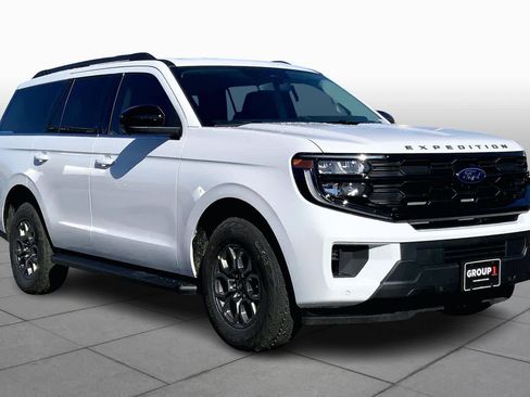New 2025 Ford Expedition Active RWD image 2